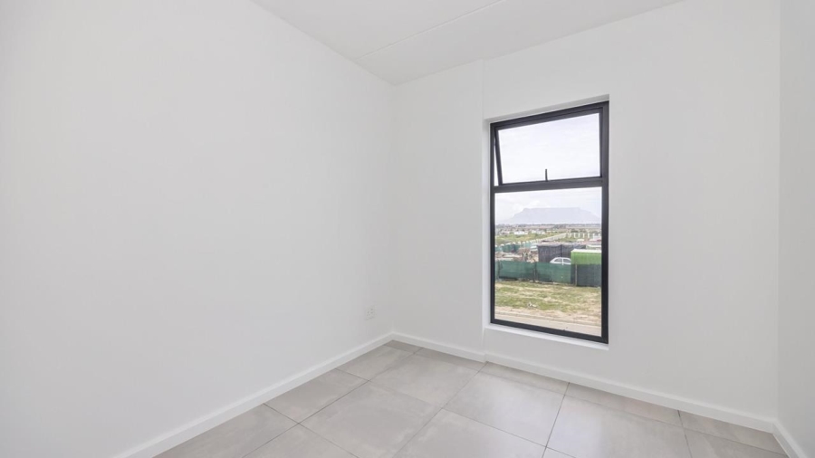 2 Bedroom Property for Sale in Parklands Western Cape